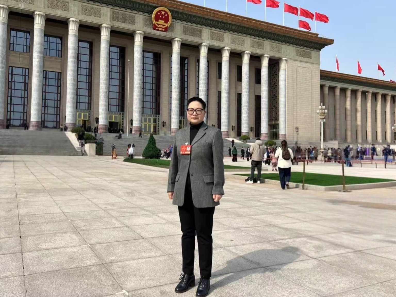 “学习强国”首页报道beat365平台官方网站校长黄艳履职建言-1027-媒体关注