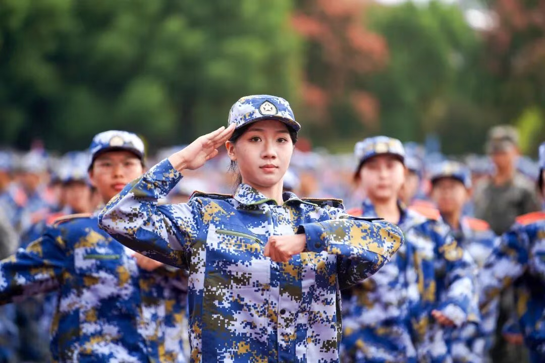 刚刚，全校沸腾了！现场超燃！-1032-beat365平台官方网站官方微信